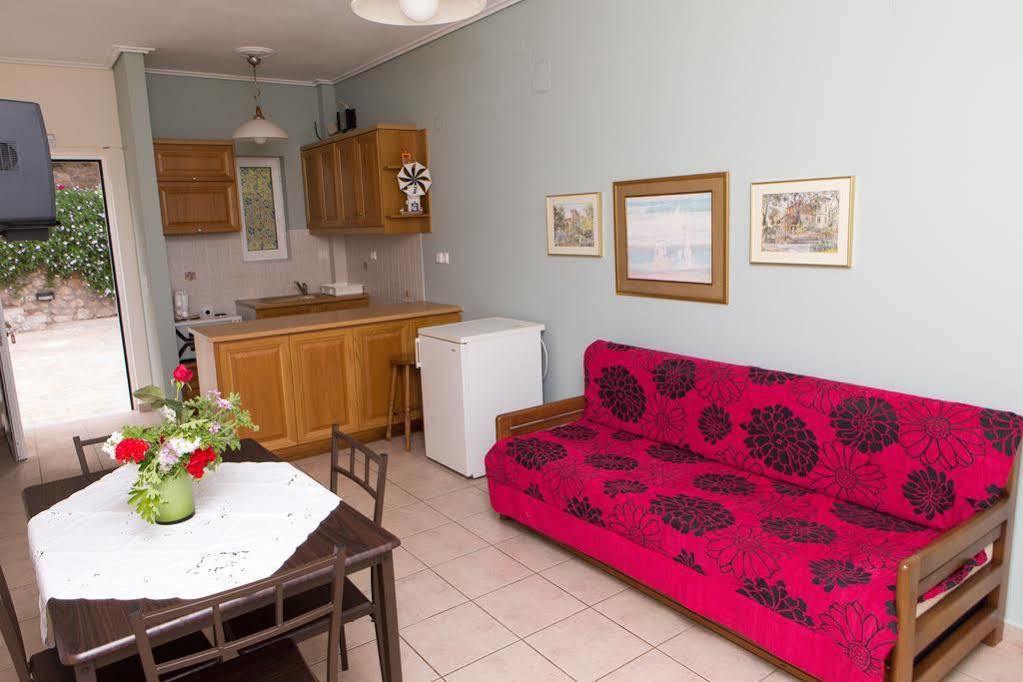 Iliopetro Hotel Monemvasia Ngoại thất bức ảnh